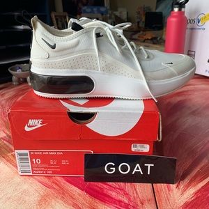 Nike Air Max Dia Brand New Never Worn size 10